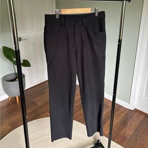 Cropped lulu pants